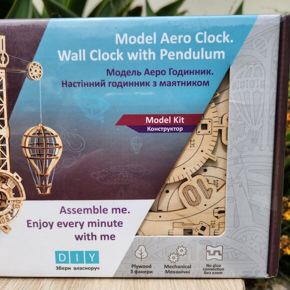 UGEARS Aero Clock 3D Wooden 300+ pcs Puzzle DIY Wood Puzzle Mechanical Kit Wall - Picture 12 of 15